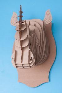 Картонный трофей "Голова носорога"